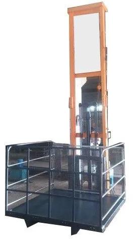 Vertical Single Mast Goods Lift, Capacity : 0-0.5 ton