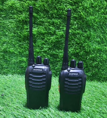 Black Vertix Battery 18khz Walkie Talkie Headset, For Communication, Technics : Usb, Wire-held