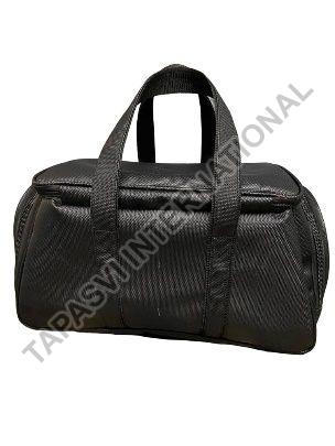Black Rexine Stylish Duffle Bag, Capacity : 40 Kg