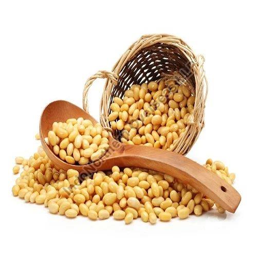 Natural Soybean Seeds, for Human Consumption, Feature : High Nutritional Value, Low In Saturated Fat