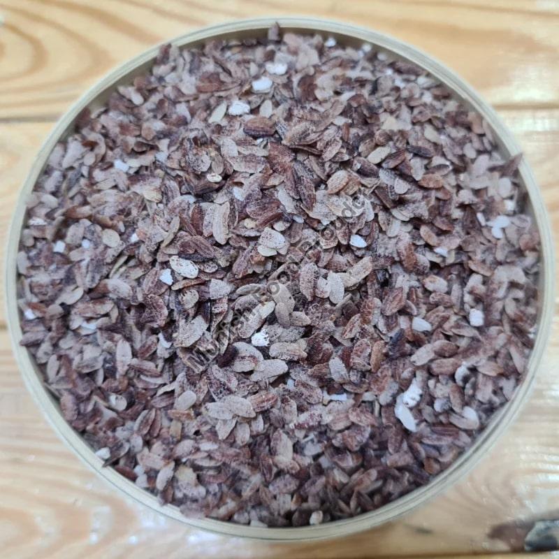 Purple Karuppu Kavuni Flakes, for Human Consumption, Style : Dried