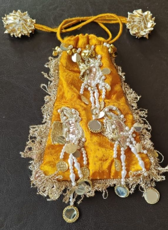Embroidered Silk Cutwork Potli Bag, Technics : Hand Made