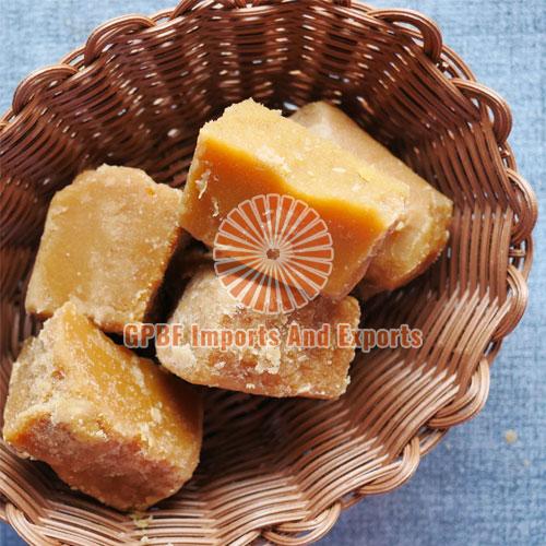Jaggery Cubes, for Tea, Sweets, Medicines, Feature : Non Added Color, Easy Digestive