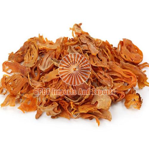 Brownish Whole Mace Spice, for Cooking, Packaging Type : Plastic Pack