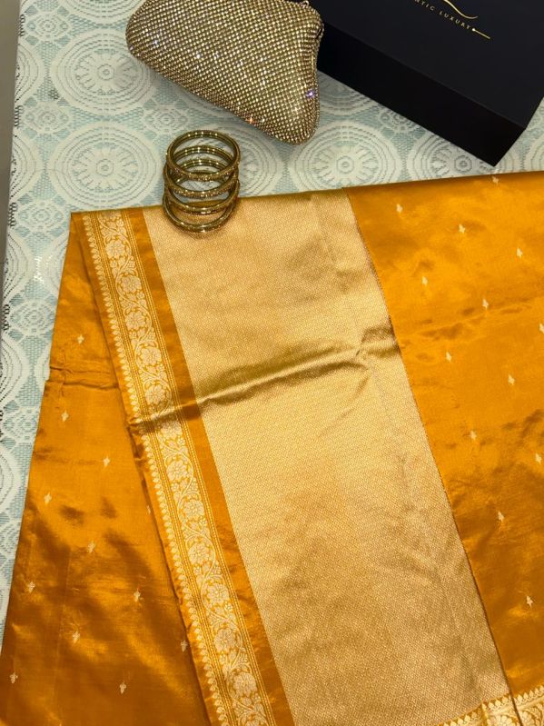 Silke Yellow Traditional Silk Sarees, Speciality : Easy Wash, Anti-Wrinkle, Shrink-Resistant