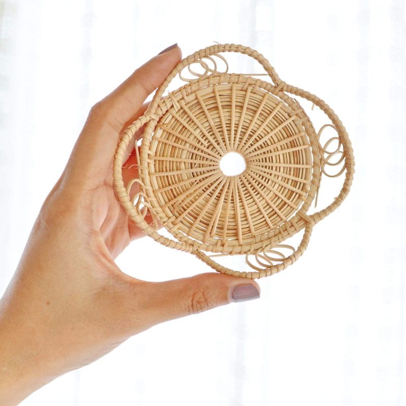 Natural Round Length 4 Inch Thickness 4mm Non Polished Plain Rattan Tea Coaster