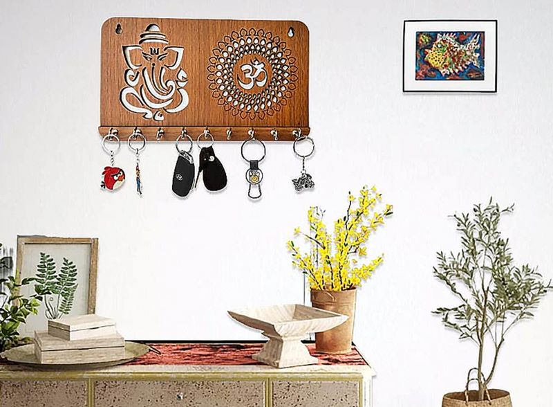 Brown Rectangle Wooden Om Ganesha Key Holder, Size : Standard