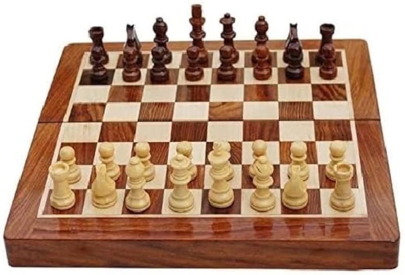 Polished Wooden Magnetic Chess Set, for Playing, Shape : Square
