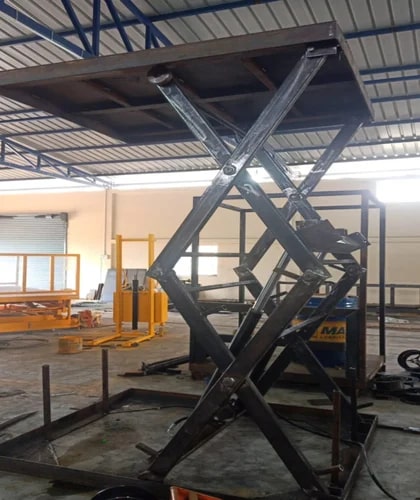 Hydraulic Scissor Lift