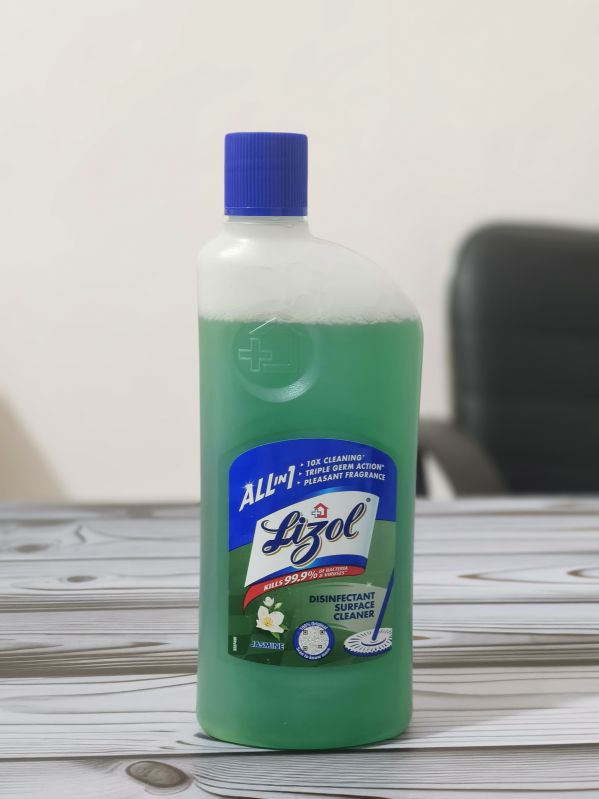 Lizol Lyzole floor cleaner, Feature : Gives Shining, Remove Germs, Remove Hard Stains