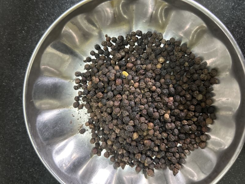 Granules Organic Black Pepper, for spices