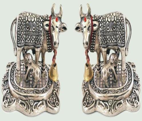 Carved Polished Metal Silver Cow Statue, for Decoration, Size : Standard