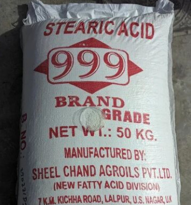 Dried Powder 999 Stearic Acid, for Industrial Use, Packaging Type : Sack Bag