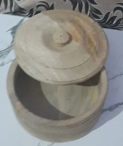 Plain Polished Wooden Chapati Box, Size : Standard