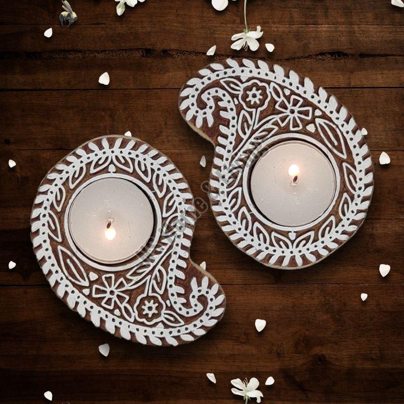 Silver Paisley Wooden Tea Light Candle Holder, for Gifts, Decoration, Quality Available : Durable