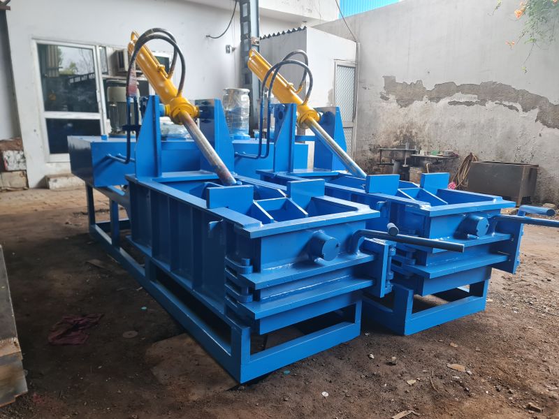 Hydraulic Scrap Baling Press