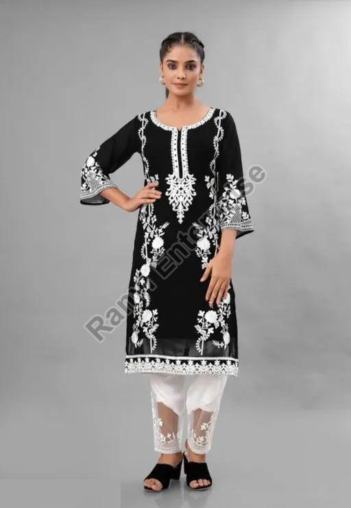 Ladies Embroidery Kurti Pant Set