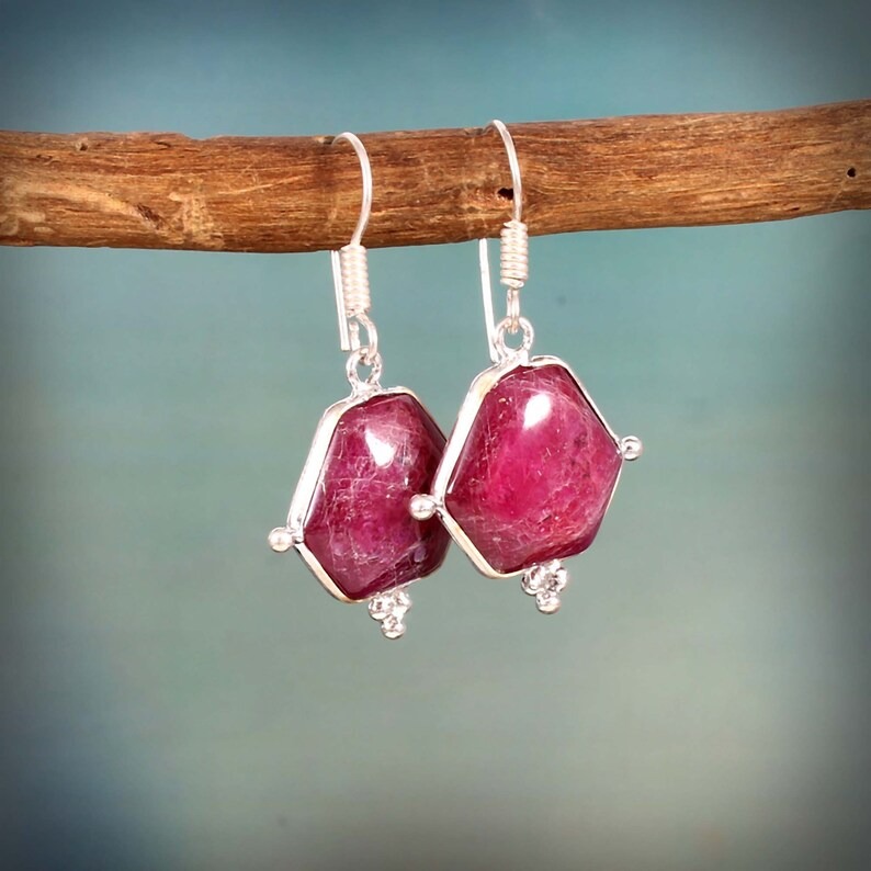 Polished 925 silver ruby earring, Gender : Female