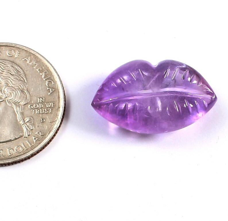 Amethyst Carving Lips Shaped Gemstone