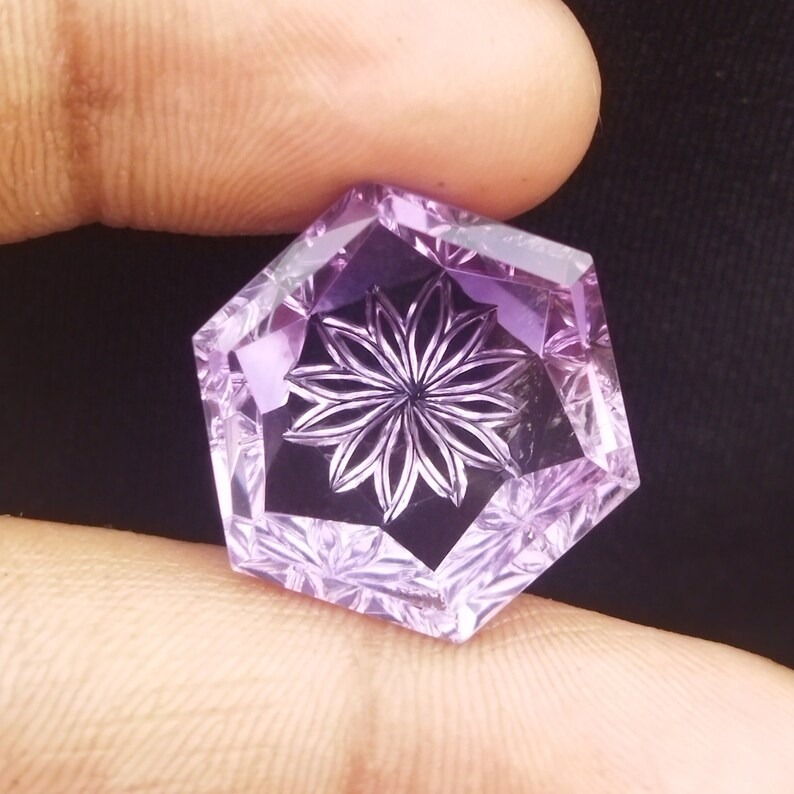 Amethyst Fantasy Cut Hexagon Gemstone for Jewellery Use