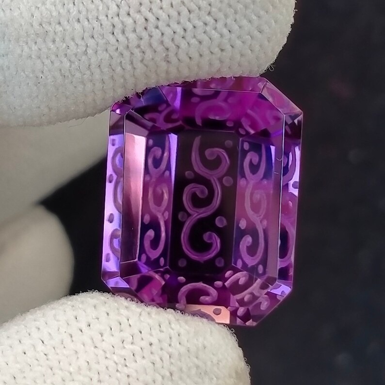 Amethyst Fantasy Cut Octagon Gemstone for Jewellery Use