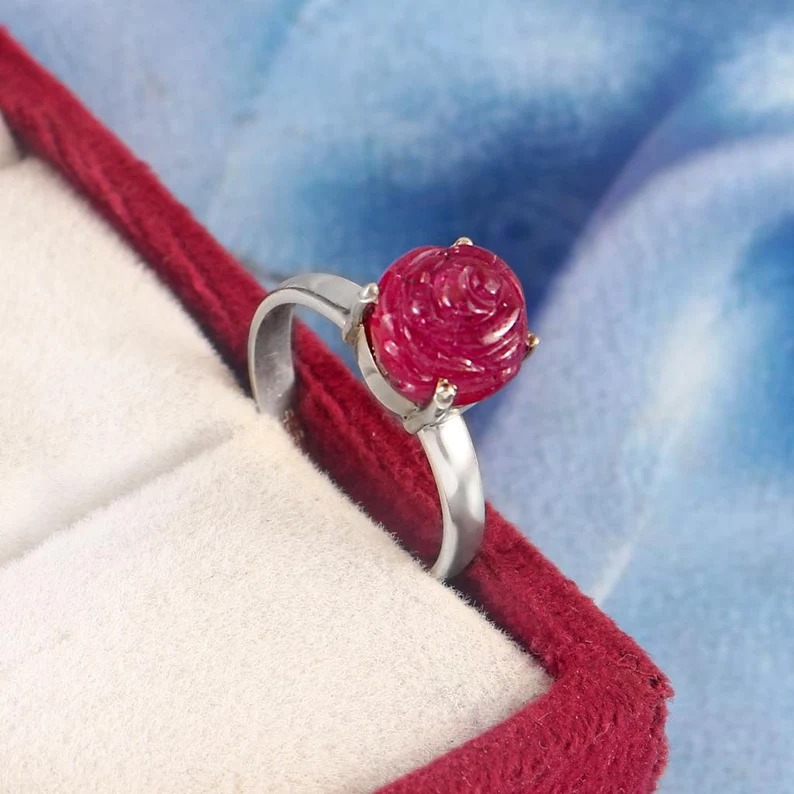 Polished Ruby Silver Bezel Ring, Packaging Size : Wood Box