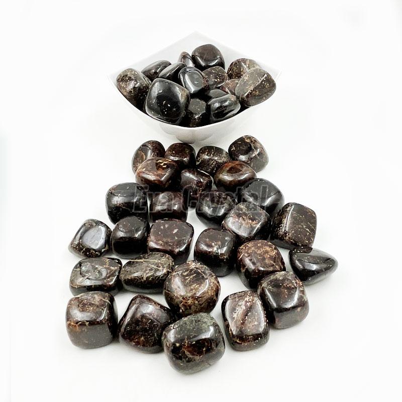 Polished Garnet Tumble Stone