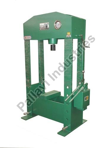 Pallavi Enterprises Hydraulic Shop Press, Capacity : 100-200 Ton
