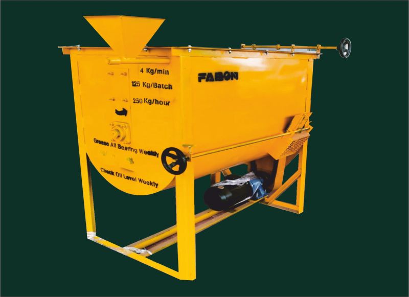 250-300 Kg/hr Feed Mixing Machine