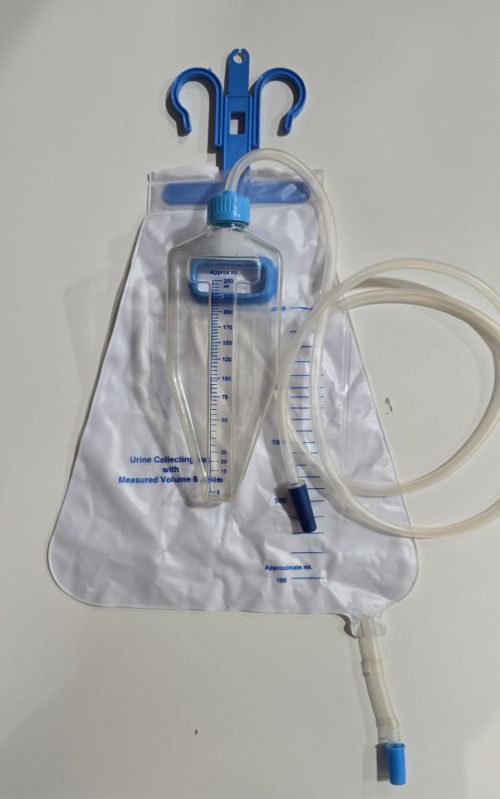 Urine Collecting Bag with Flow Meter