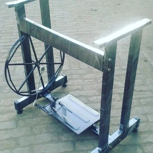 Stainless Steel Silver Sewing Machine Stand, Packaging Type : Box Packaging
