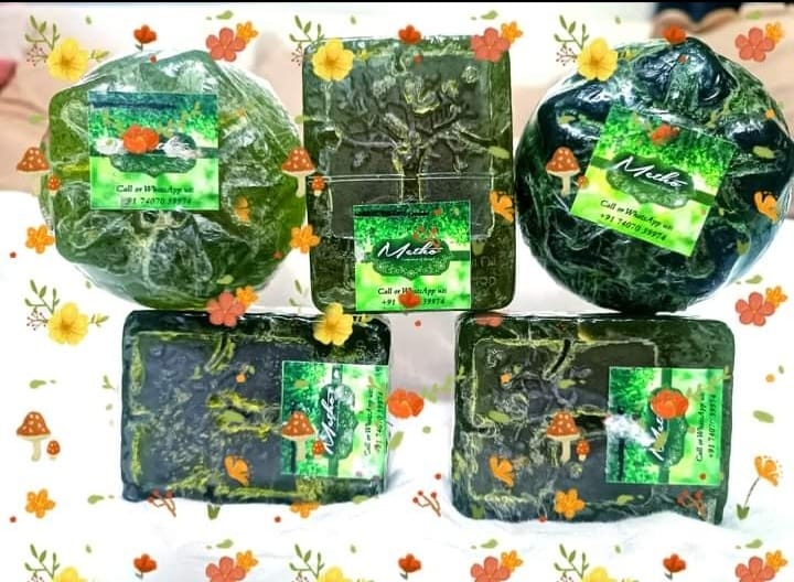 Metho Herbal Natural Neem Soap, Packaging Type : Paper Wrapper