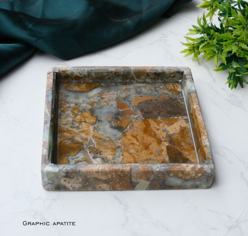 Polished Graphic Apatite Tray for Food Serving