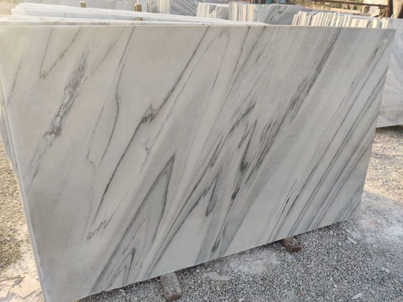 Polished Bruno White Marble Slab for Flooring Use, Counter Tops, Stairs Etc.