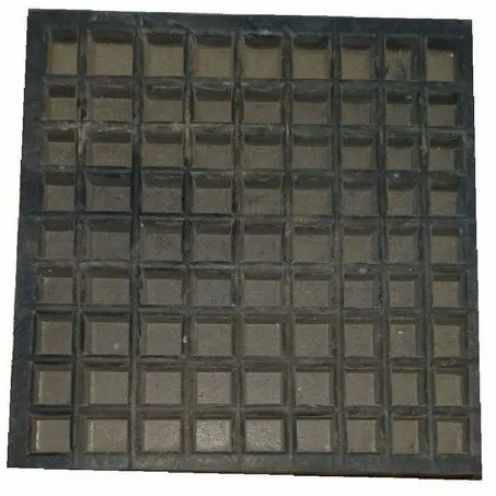 12mm Chequered Rubber Sheet, Shape : Square