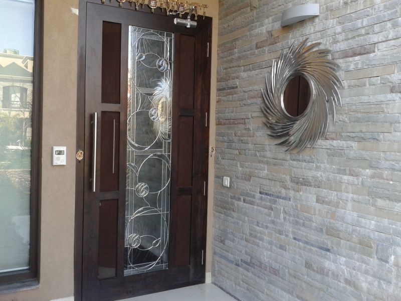 Polished Hinged Stained Glass Door for Home