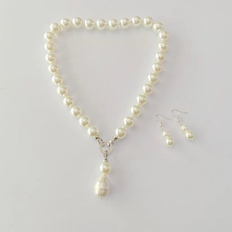 White Pearl Lock Necklace Set, Gender : Female