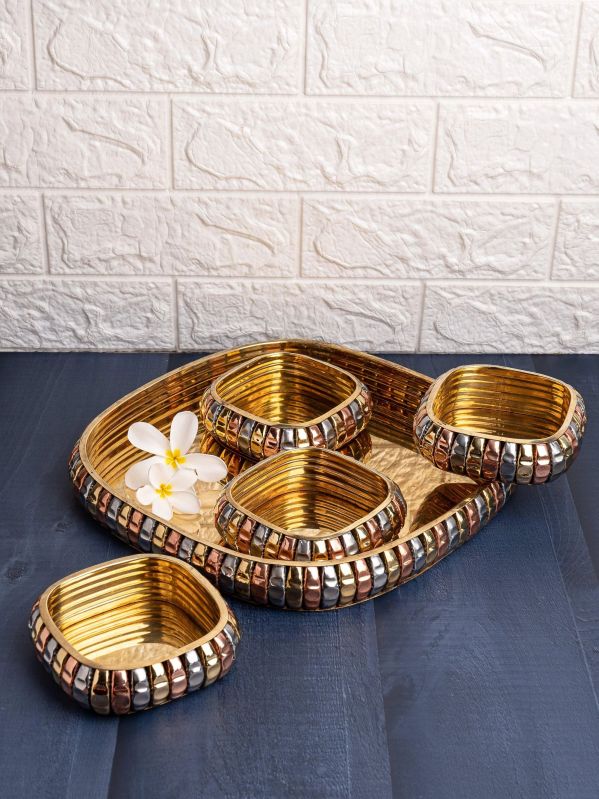 Copper Serving Tray with 4 Bowl Set