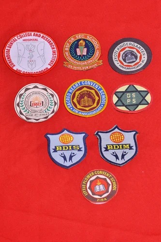 Cotton School Uniform Badges, Technics : Embroidered