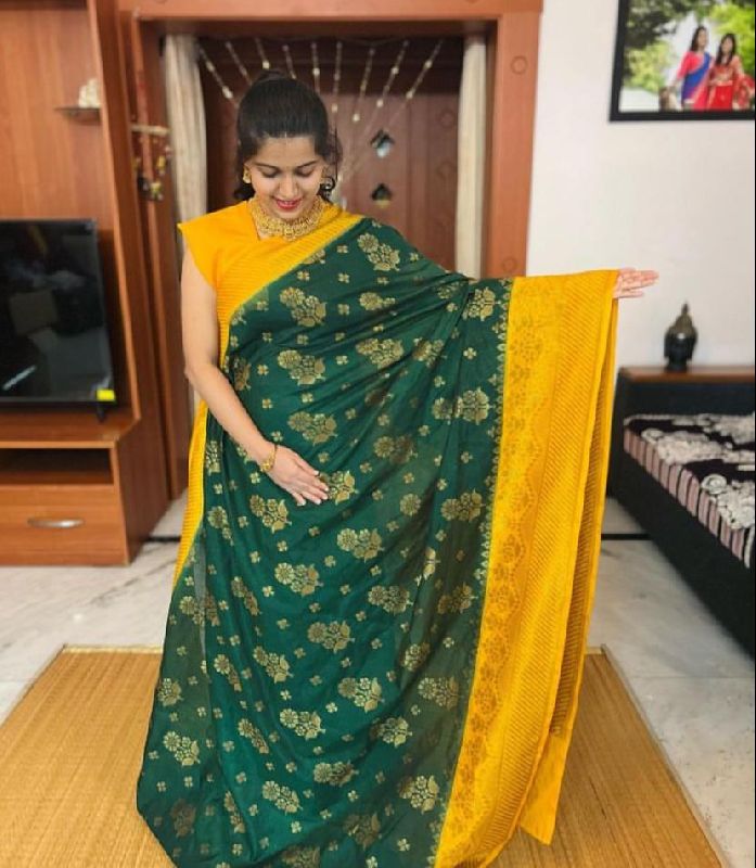 Banarasi Dyeable Semi Dupion Silk Butta Saree