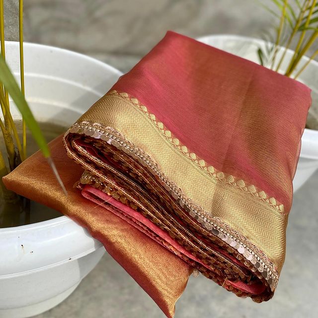 Banarasi Dyeable Tissue Lace Saree