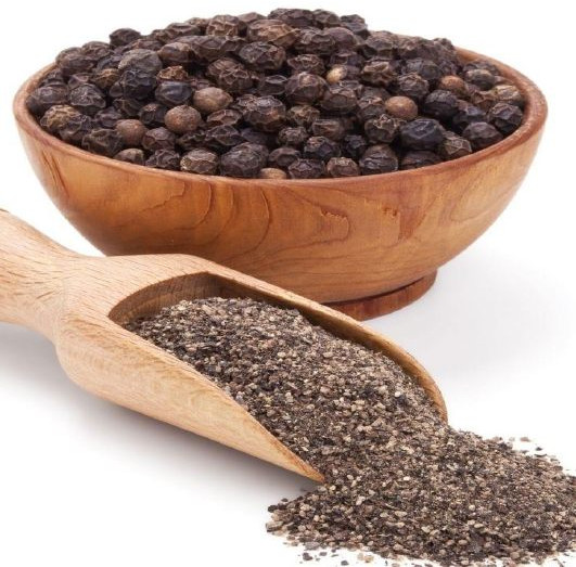 Raw Organic Black Pepper Powder for Cooking