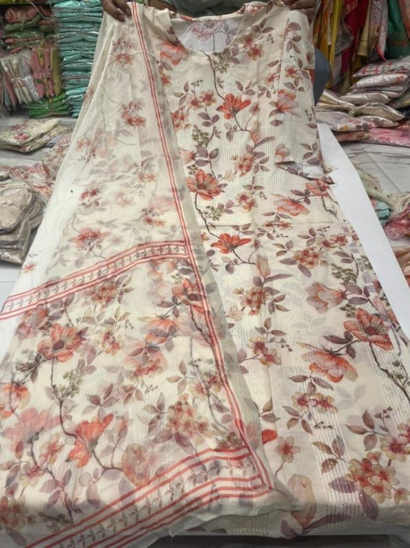 Printed Ladies Muslin Fabric Suit, Technics : Hand Made