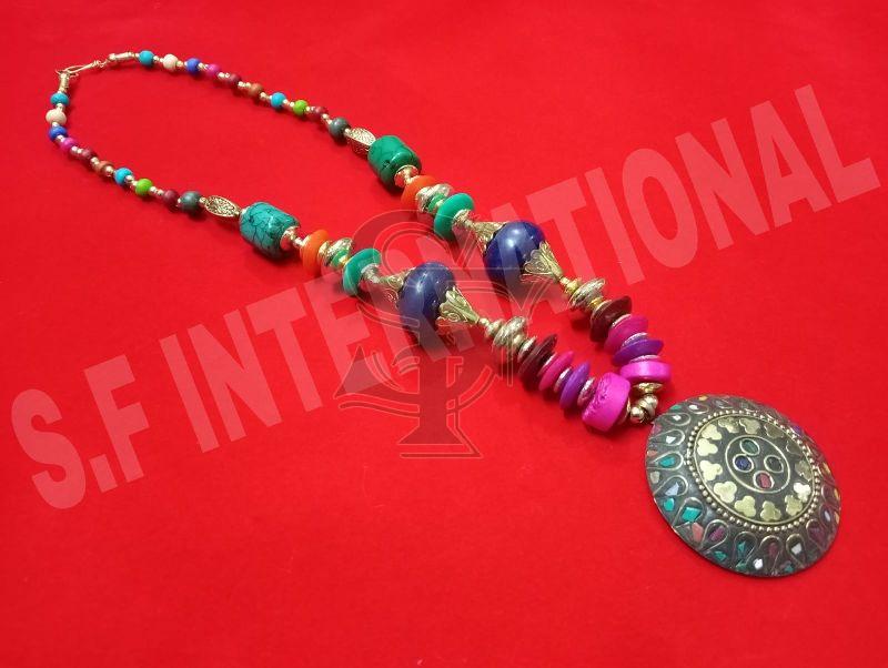 Resin Color Full Necklaces