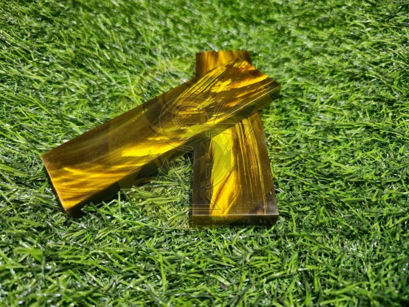 Dyed Buffalo Horn Yellow Strips Handle Scales