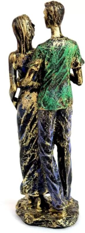 Handcrafted Romantic Couple Decorative Showpiece
