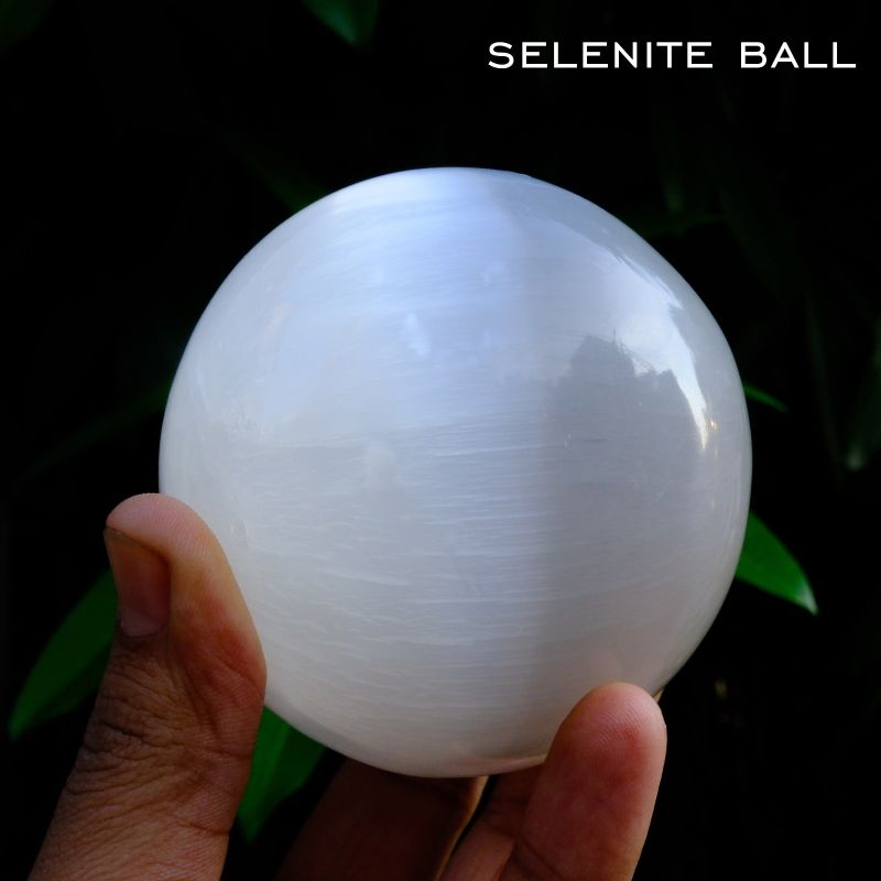 Selenite Ball