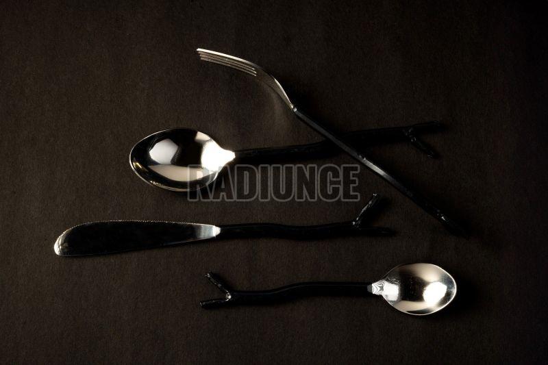 1060 Stainless Steel With Black Powder Coated Cutlery Set Of 4 Pcs