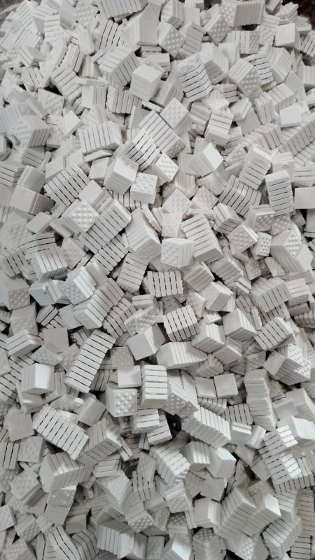 High Alumina Ceramic Dimple Tile 20x20x4+1mm for Pulley Lagging