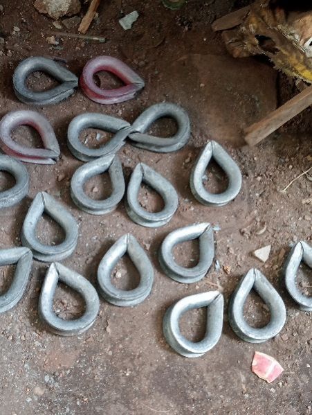 Plain Wire Rope Siling, Packaging Type : Grey